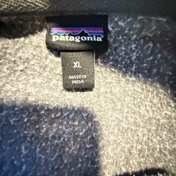 Patagonia Charcoal Hoodie with Logo Size Xl - Picture 5 of 6